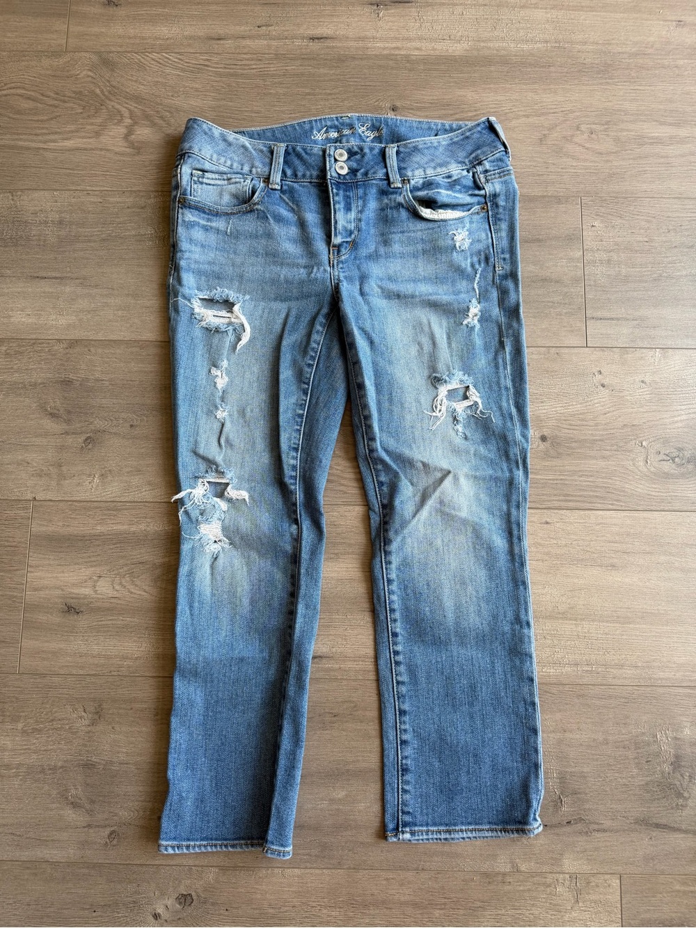 American Eagle Outfitters Light Blue Distressed Straight Leg Jeans